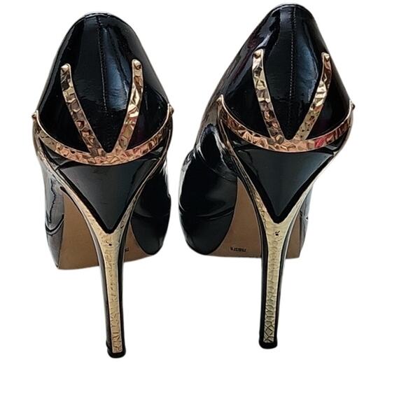 Vince Camuto Kira Patent Leather Peep-Toe Platform Pumps in Black Size 5.5B - Picture 3 of 10